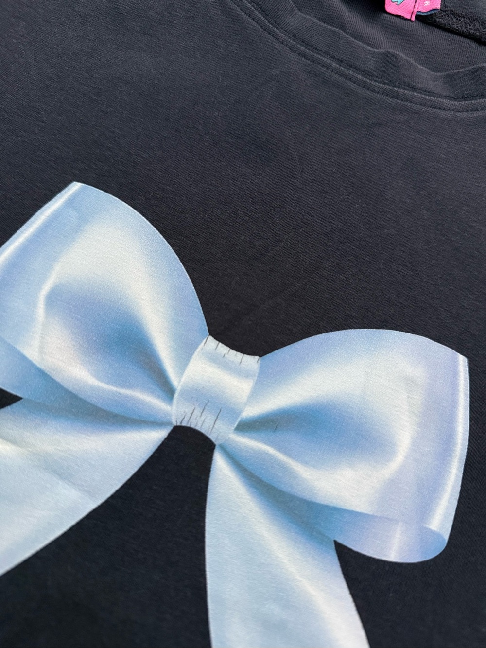 Edikted Bow Baby Tee - Picture 3 of 4